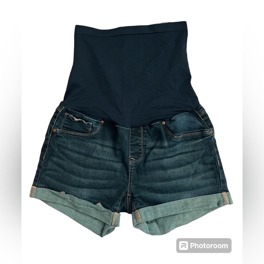 Bella Vida Maternity Jean Shorts
